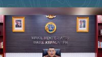 Buka Sosialisasi Kehumasan, Wamen Ossy Berpesan agar Strakom Bersifat Informatif, Edukatif, Partisipatif, dan Transformasional